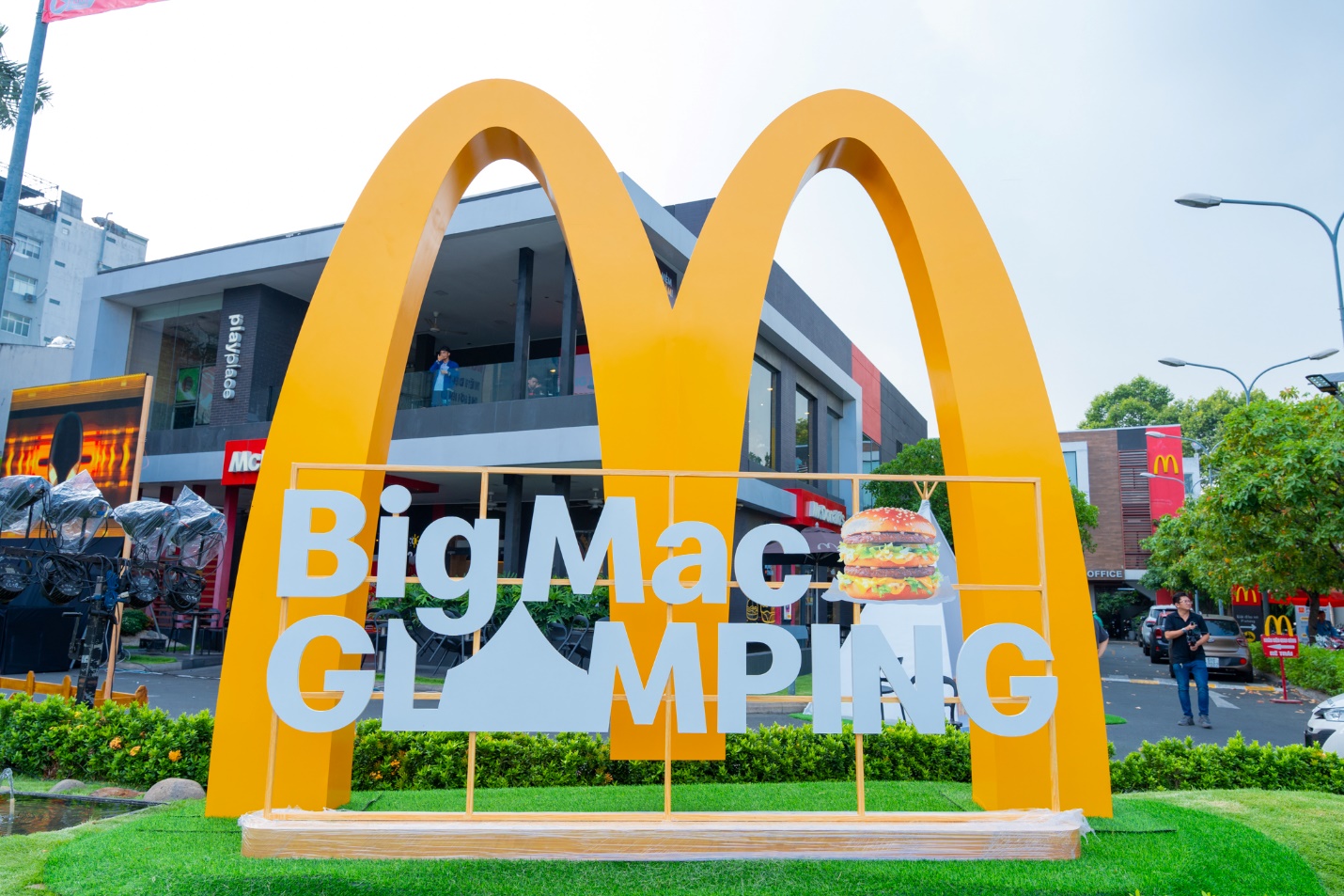 BIG MAC GLAMPING – TASTE THE CHANGE SHOW 2023 THU HÚT ĐÔNG ĐẢO THỰC KHÁCH